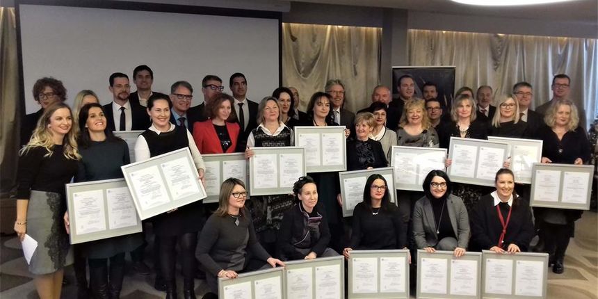 Dodijeljeno četrdeset certifikata ISO 9001:2015 putničkim agencijama Dodijeljeno četrdeset certifikata ISO 9001:2015 putničkim agencijama