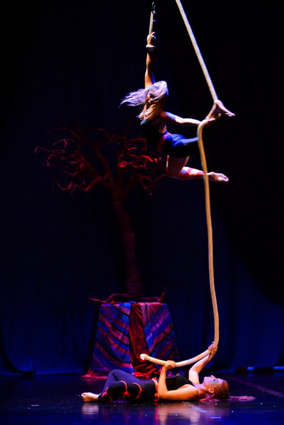 Circo Art u HNK Zadar izveo predstavu “Povratak u prirodu”