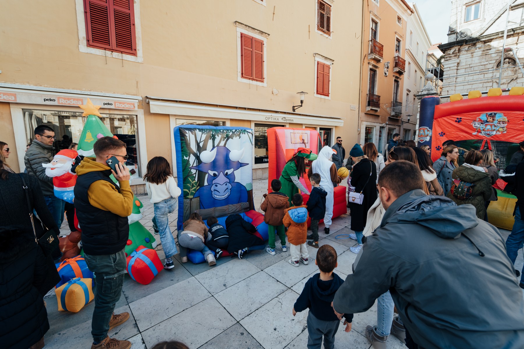 Dječji Advent na Narodnom trgu u Zadru