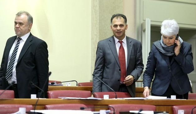 Glasovanjem o raspravljenim tockama dnevnog reda zakljucena je 15. sjednica Hrvatskog sabora. Nedzad Hodzic, Veljko Kajtazi, Jadranka Kosor. Photo: Patrik Macek/PIXSELL