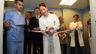 U Općoj bolnici Zadar svečano otvorena nova angio sala donacija dr. Freidoona Ghazija. Foto: Dino Stanin/PIXSELL U Općoj bolnici Zadar svečano otvorena nova angio sala donacija dr. Freidoona Ghazija. Foto: Dino Stanin/PIXSELL