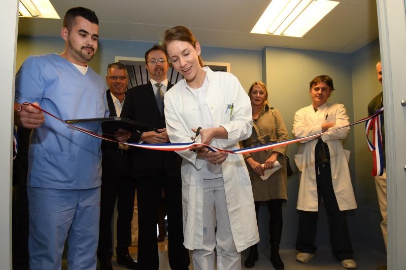 U Općoj bolnici Zadar svečano otvorena nova angio sala donacija dr. Freidoona Ghazija. Foto: Dino Stanin/PIXSELL U Općoj bolnici Zadar svečano otvorena nova angio sala donacija dr. Freidoona Ghazija. Foto: Dino Stanin/PIXSELL