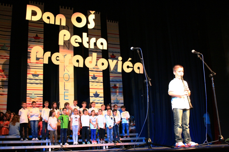 U HNK Zadar održana je priredba u povodu Dana OŠ Petra Preradovića na kojoj su nastupili učenici ali i profesori, Foto: Marija Cvetković