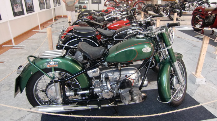 Gradska loza Zadar: Oldtimeri – biseri iz garaze Gradska loza Zadar: Oldtimeri – biseri iz garaze