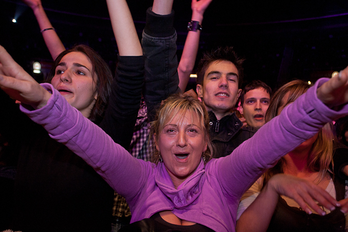 Karlovacko live: Halid Beslic i Crvena jabuka u dvorani Kresimir Cosic u Zadru, Foto: Leo Banic Karlovacko live: Halid Beslic i Crvena jabuka u dvorani Kresimir Cosic u Zadru, Foto: Leo Banic