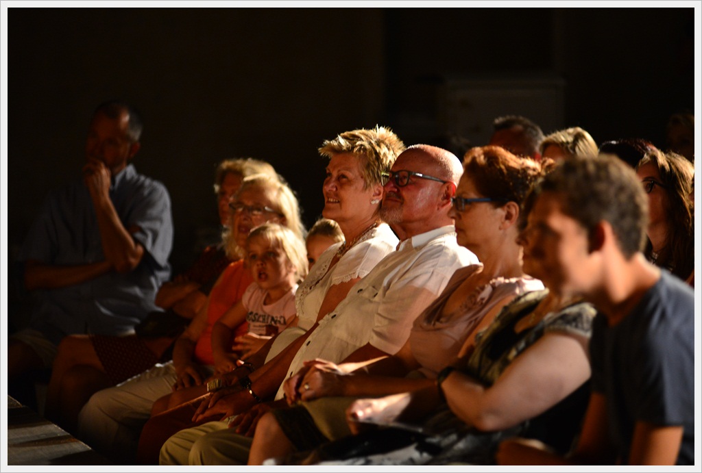 Histrioni: Urnebesna komedija “Ne plaćamo, ne plaćamo!” Histrioni: Urnebesna komedija “Ne plaćamo, ne plaćamo!”