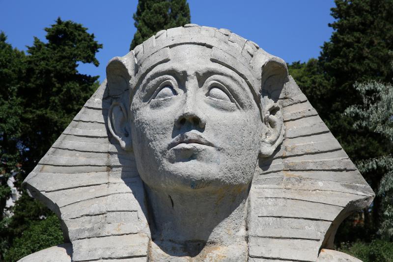 20.06.2013., Zadar – Akcija ciscenja narkomanskih sprica u parku na Brodarici pokraj Sfinge. Photo: Filip Brala/PIXSELL Autor Filip Brala/PIXSELL KLJUČNE RIJEČI ciscenje, sfinga, Brodarica, akcija mladih, narkomanija 20.06.2013., Zadar – Akcija ciscenja narkomanskih sprica u parku na Brodarici pokraj Sfinge. Photo: Filip Brala/PIXSELL Autor Filip Brala/PIXSELL KLJUČNE RIJEČI ciscenje, sfinga, Brodarica, akcija mladih, narkomanija