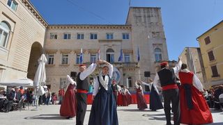 Zadru dodijeljeno priznanje European Best Destination 2016. Foto: Dino Stanin/PIXSELL Zadru dodijeljeno priznanje European Best Destination 2016. Foto: Dino Stanin/PIXSELL