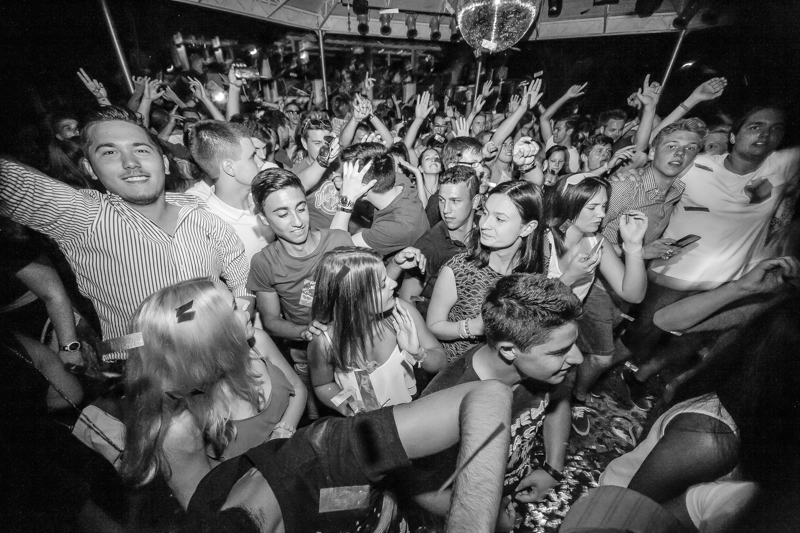 Sinoćnjim nastupom u primoštenskoj Aurori, DJ Antoine ostavio publiku bez daha