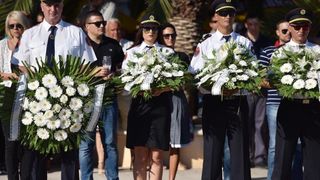 Vodice: Mimohodom vatrogasaca započelo obilježavanje 9. obljetnice kornatske tragedije. Photo: Hrvoje Jelavić/PIXSELL Vodice: Mimohodom vatrogasaca započelo obilježavanje 9. obljetnice kornatske tragedije. Photo: Hrvoje Jelavić/PIXSELL