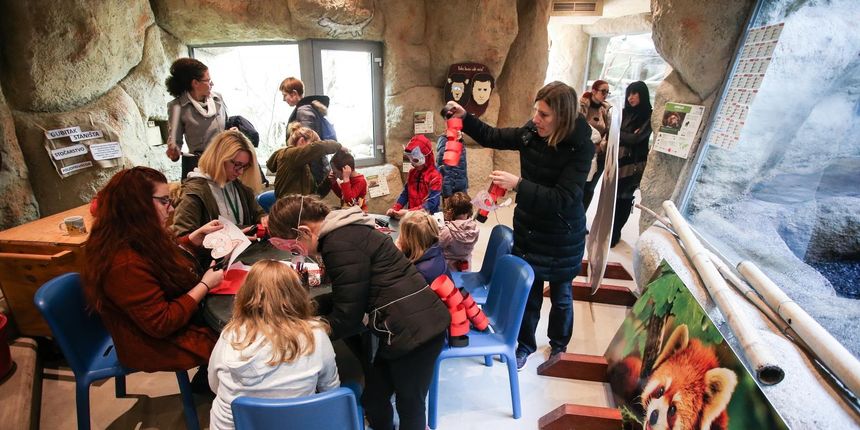 Djeca u zagrebačkom Zoološkom proslavila Dan crvenih pandi