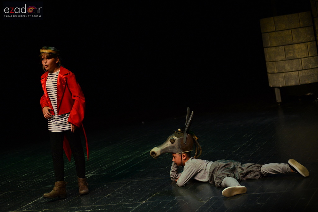 Premijera predstave “Snjeguljica” u izvedbi polaznika “Donatoline 1” Premijera predstave “Snjeguljica” u izvedbi polaznika “Donatoline 1”