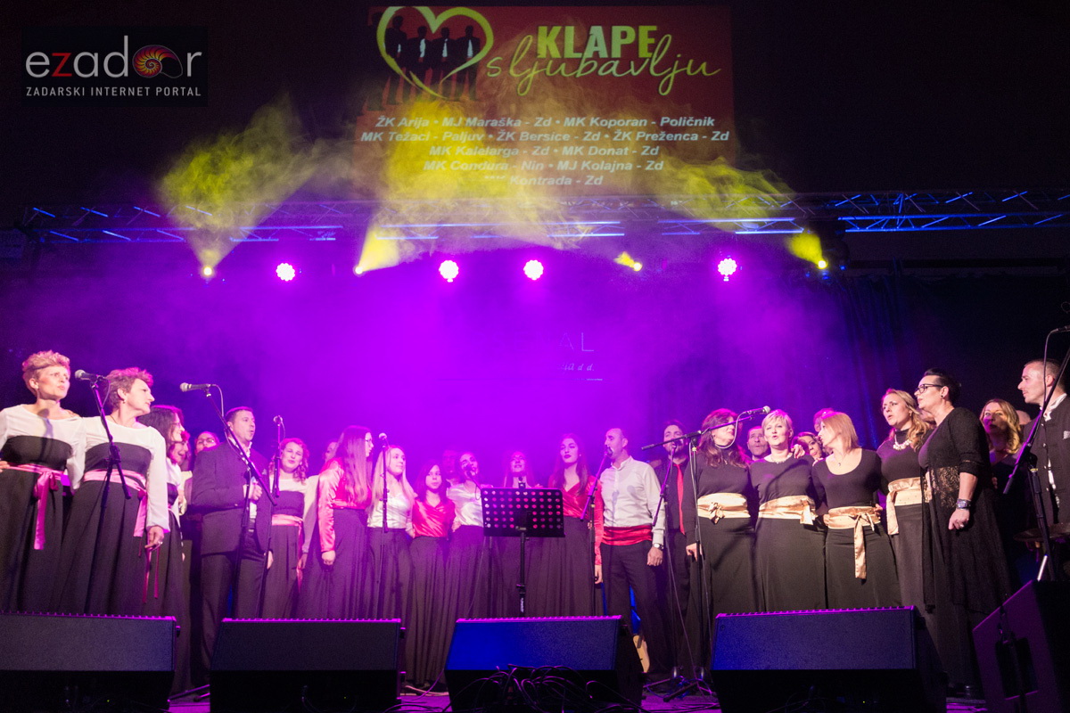 Humanitarni koncert “Klape s ljubavlju” u zadarskom Arsenalu
