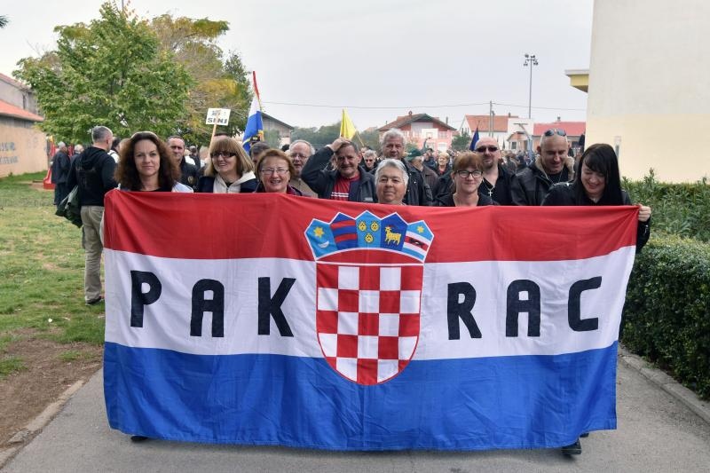 Obilježena 24. obljetnica stradanja mještana i branitelja Škabrnje, Foto: Dino Stanin/PIXSELL Obilježena 24. obljetnica stradanja mještana i branitelja Škabrnje, Foto: Dino Stanin/PIXSELL