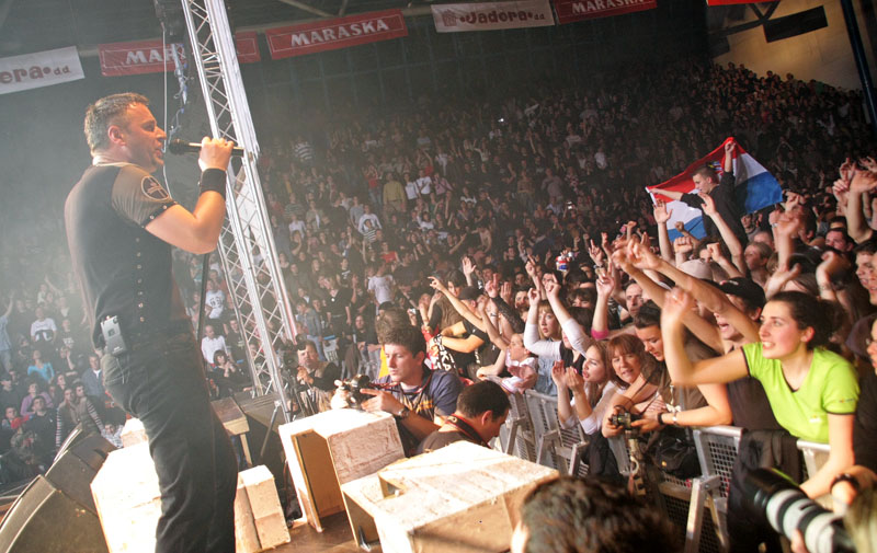 Koncert Thompsona u Jazinama