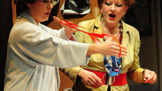 Zadar, 18.02.2013. snimio: Nenad Marčev
premijera HNK Zadar
Nikolaj Koljada: KOKOŠ, komedija
redatelj: Dražen Ferenčina
Igraju: Jasna Ančić, Tamara Šoletić, Žana Bumber,
Ivica Jončić, Mirko Šatalić,
Vinko Radovčič, Mimi Zadarski, Anto Zadar, 18.02.2013. snimio: Nenad Marčev
premijera HNK Zadar
Nikolaj Koljada: KOKOŠ, komedija
redatelj: Dražen Ferenčina
Igraju: Jasna Ančić, Tamara Šoletić, Žana Bumber,
Ivica Jončić, Mirko Šatalić,
Vinko Radovčič, Mimi Zadarski, Anto