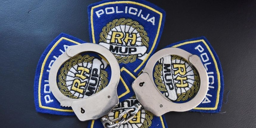 Policija, Lisice, Uhićenje Policija, Lisice, Uhićenje