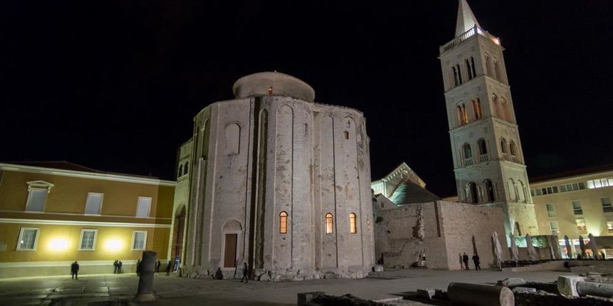 Sv. Donat: Zbor HRT-a pod ravnanjem Tončija Bilića tvorio Koncertnu sezonu 2016/17. Foto: Željko Karavida