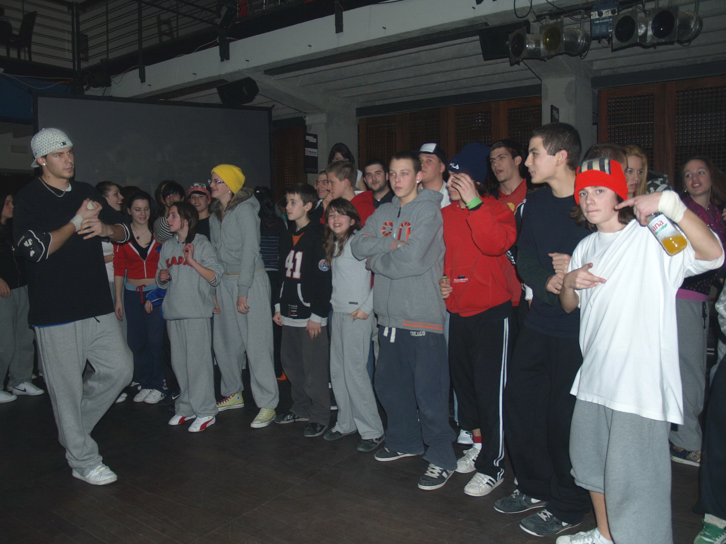 OLYMPUS DIGITAL CAMERA OLYMPUS DIGITAL CAMERA