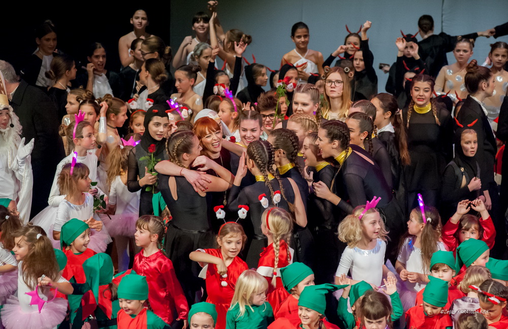 HNK Zadar: Premijera predstave “Pravo na…” Plesne udruge “Gesta” HNK Zadar: Premijera predstave “Pravo na…” Plesne udruge “Gesta”