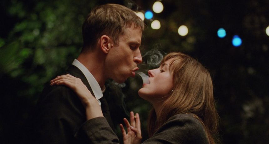 U Kino Zoni pogledajte komičnu dramu ”Najgora osoba na svijetu” proslavljenog danskog autora Joachima Triera U Kino Zoni pogledajte komičnu dramu ”Najgora osoba na svijetu” proslavljenog danskog autora Joachima Triera