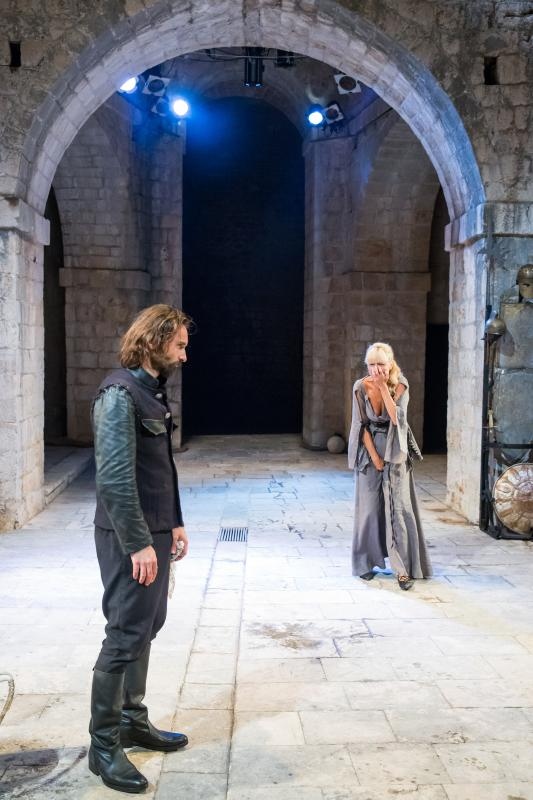 Povodom obiljezavanja 400. godina smrti Williama Shakespearea premijerno je izveden Othello, tragedija Williama Shakespearea u režiji Ivice Boban i s Draganom Despotom kao Othellom