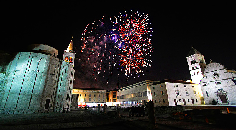 Novogodišnji vatromet u Zadru 2009. (foto: Marin Gospić)