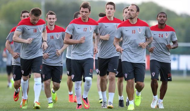 Sjajan doček Vatrenih u Bad Tatzmannsdorfu, Foto: Igor Kralj/PIXSELL