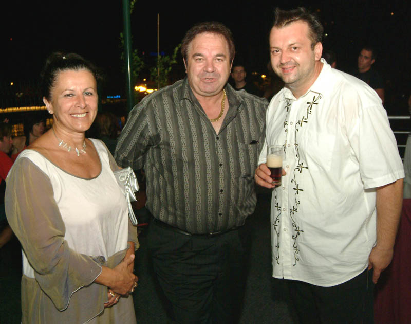 Otvorenje caffe bara ‘Satir’ Otvorenje caffe bara ‘Satir’