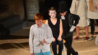 Donatolina 2: Doživljaji slavnog Rodriga u crkvi sv. Dominika Donatolina 2: Doživljaji slavnog Rodriga u crkvi sv. Dominika