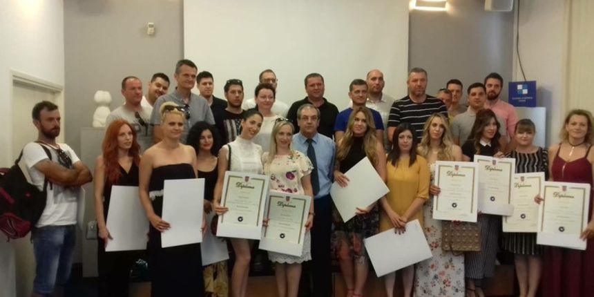 Diplome za 43 majstora s 13 različitih majstorskih zvanja Diplome za 43 majstora s 13 različitih majstorskih zvanja