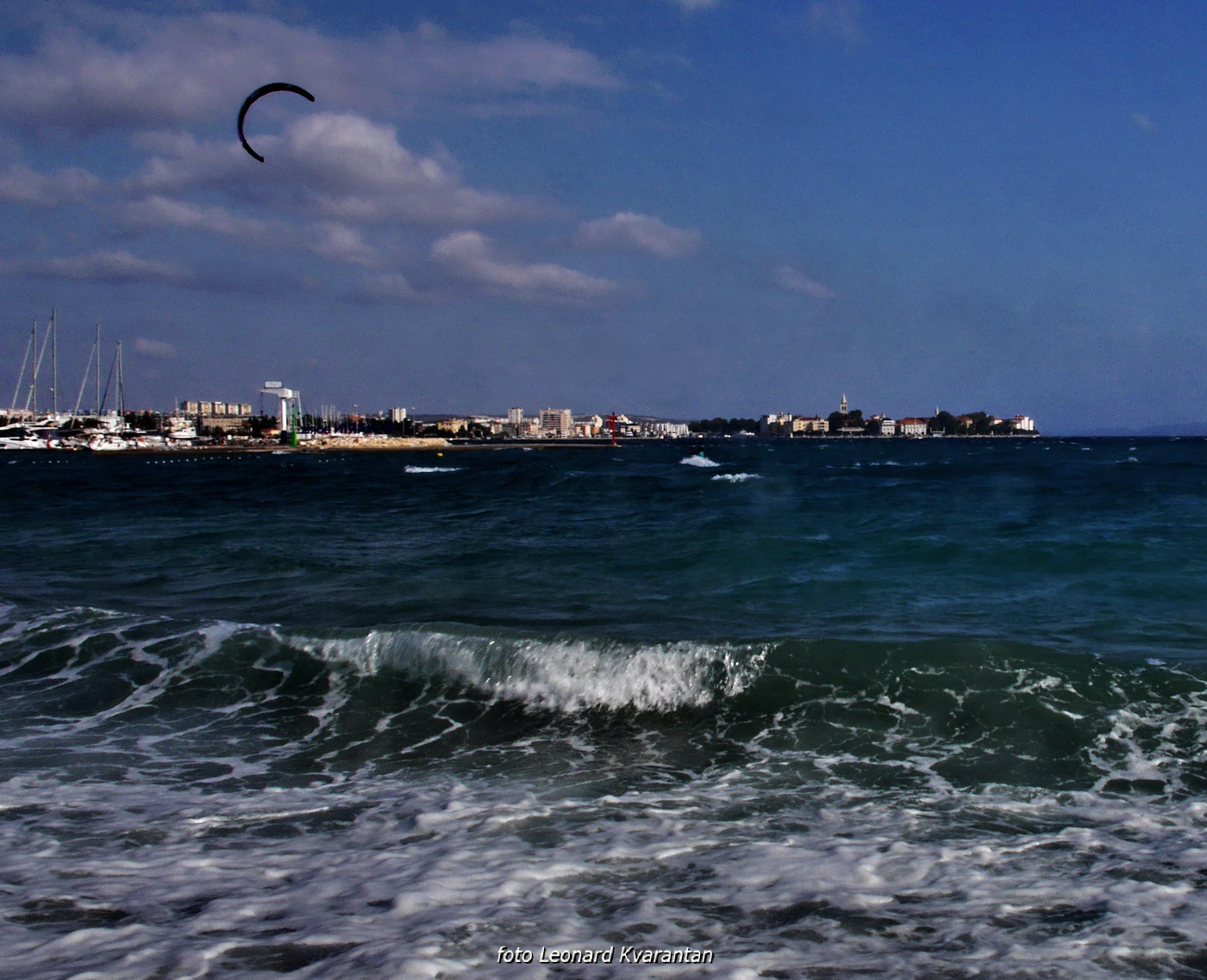 Surferi i kiteri došli na svoje pred neveru