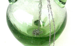 Izložba nakita u Muzeju antičkog stakla