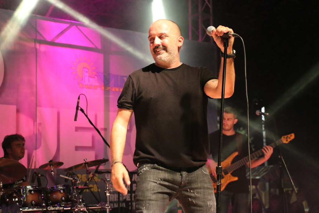Tony Cetinski priredio spektakl za kraj Virskog ljeta