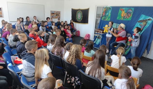 “Pavao i njegov glavao” oduševili benkovačke mališane. Foto: Grad Benkovac