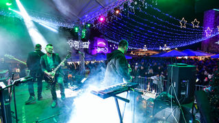 Vatra @ Advent u Zadru Vatra @ Advent u Zadru