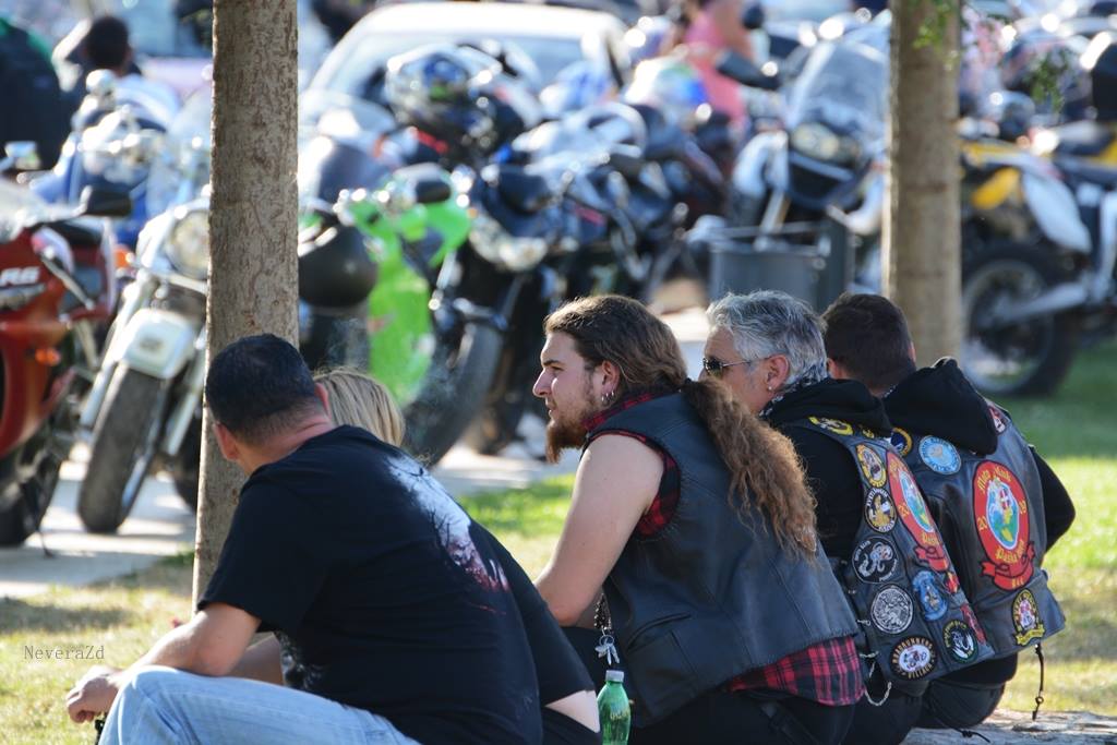 Defile bajkera ulicama Zadra u povodu 10. rođendana Moto kluba Beštije. Foto: Jadra NeveraZD Defile bajkera ulicama Zadra u povodu 10. rođendana Moto kluba Beštije. Foto: Jadra NeveraZD
