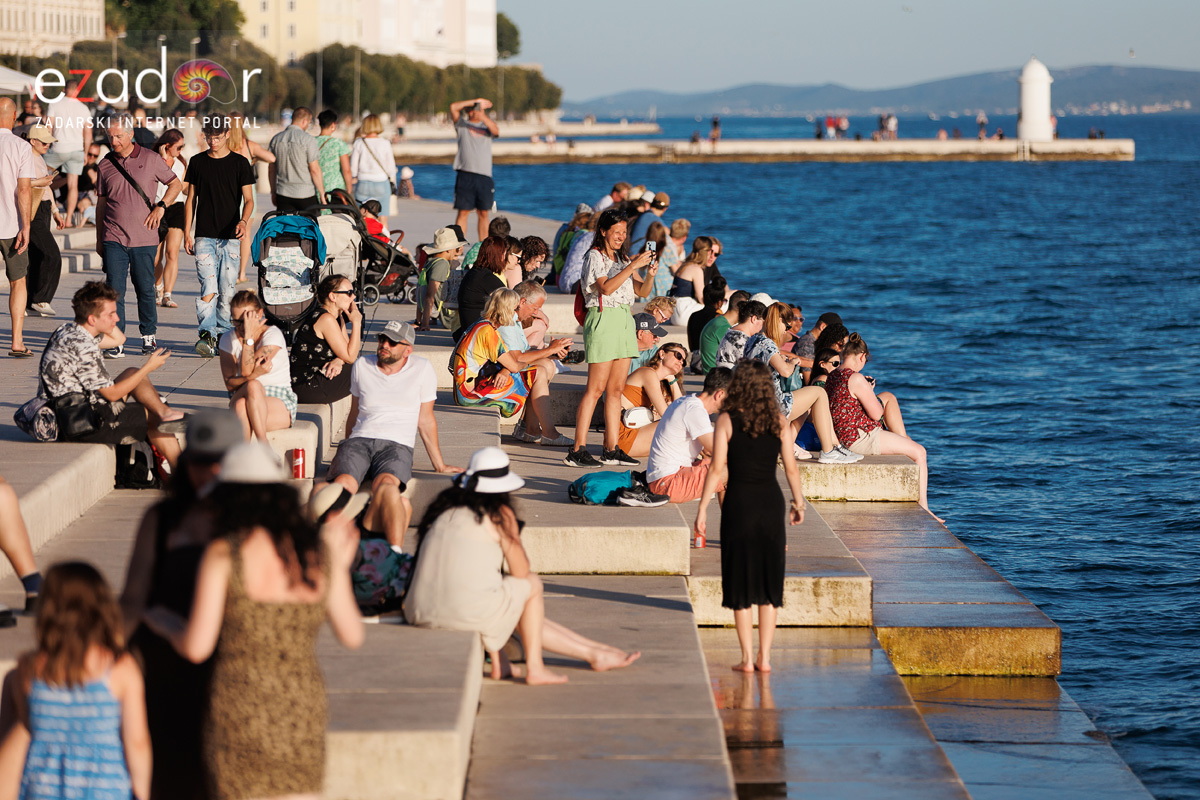 Večernji đir po gradu 18. lipnja 2024. Večernji đir po gradu 18. lipnja 2024.