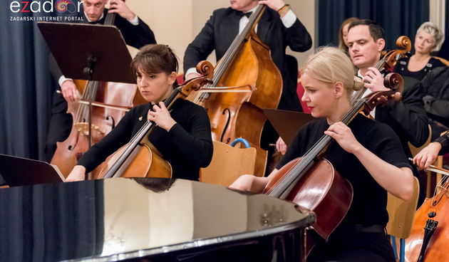 Ivan Krpan i Zadarski komorni orkestar u Svečanoj dvorani Sveučilišta