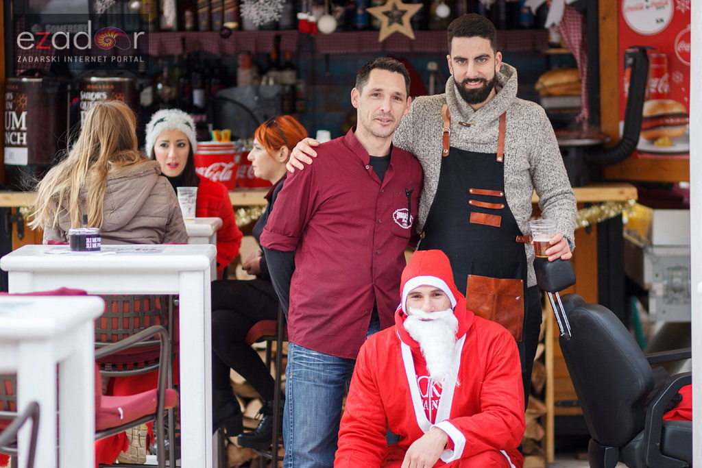 Đir po gradu, subotnja špica 2. prosinca 2017. Đir po gradu, subotnja špica 2. prosinca 2017.