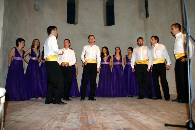 Image 1204759 (auto) Image 1204759 (auto)