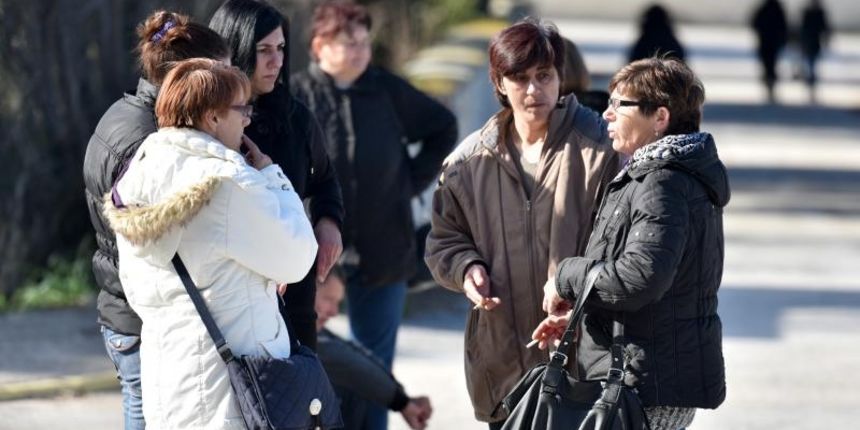 Zadar – Prosvjed radnica Adrie, koje su jutros blokirale ulaz u tvornicu stecajnom upravitelju. Adria, stecaj. Photo: Dino Stanin/PIXSELL Zadar – Prosvjed radnica Adrie, koje su jutros blokirale ulaz u tvornicu stecajnom upravitelju. Adria, stecaj. Photo: Dino Stanin/PIXSELL