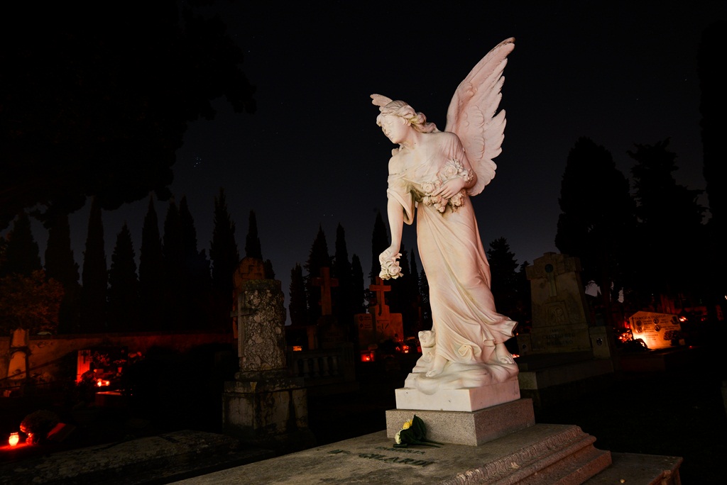 Blagdan Svih svetih na Gradskom groblju Zadar 1. studenog 2016.  Foto: Iva Perinčić