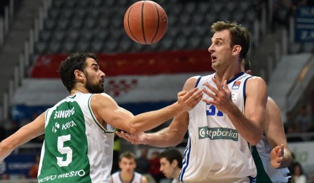 KK Zadar – KK Krka. Drago Pasalic, Erjon Kastrati. Photo: Dino Stanin/PIXSELL