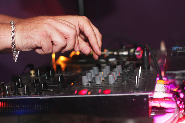 DJ Marcel Escobar u klubu Satir (Foto:Saša Čuka)