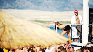 Image 1175665 (auto)