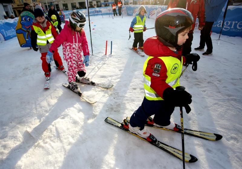 FIS World Snow Day za klince u društvu s Ivicom Kostelićem FIS World Snow Day za klince u društvu s Ivicom Kostelićem