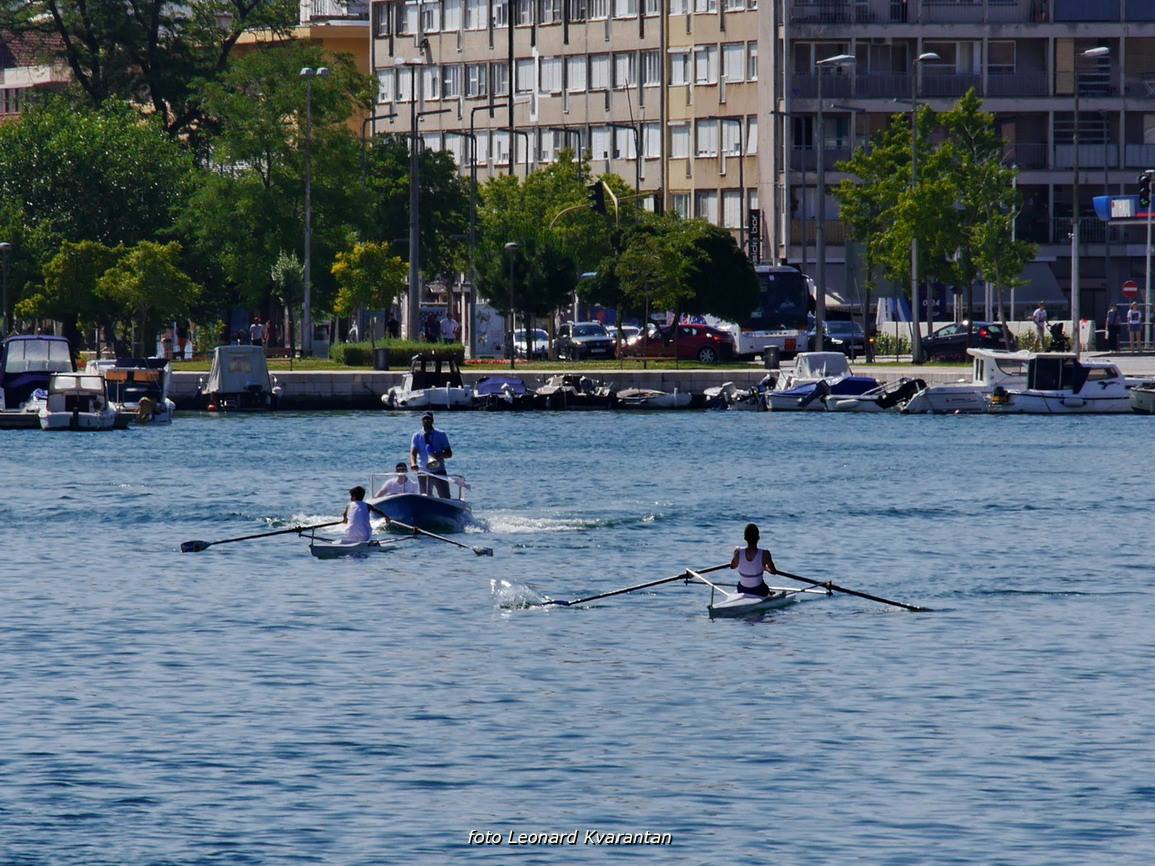 U uvali Jazine održana 3. regata veslačkog mini kupa Dalmacije U uvali Jazine održana 3. regata veslačkog mini kupa Dalmacije