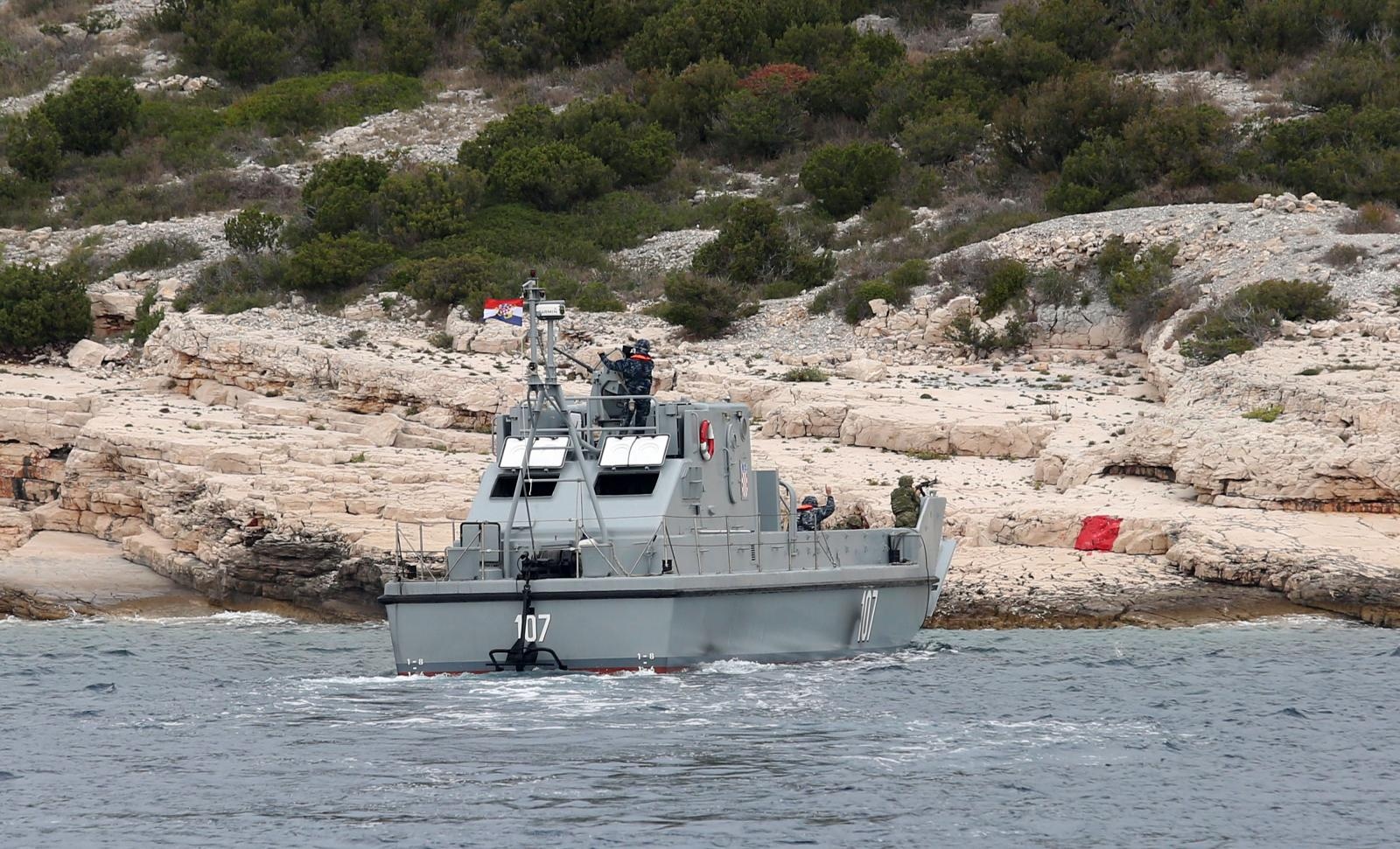 Žirje: Vojne vježba Hrvatske ratne mornarice Oružanih snaga RH “Harpun 2017” Žirje: Vojne vježba Hrvatske ratne mornarice Oružanih snaga RH “Harpun 2017”