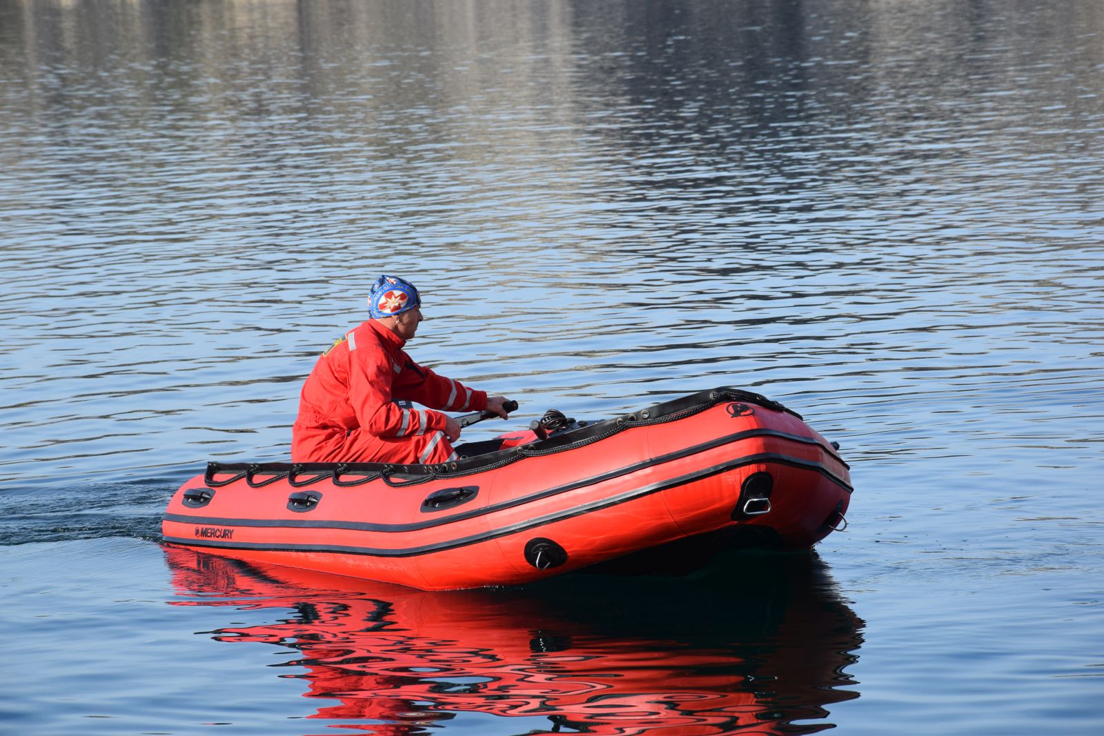U Novskom ždrilu i dalje traje intenzivna potraga za nestalim pilotom